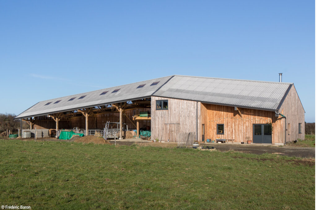 Ferme en bois du GAEC des Hautes Terres